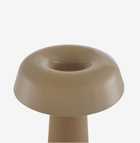 lampe-a-poser-futuriste-02